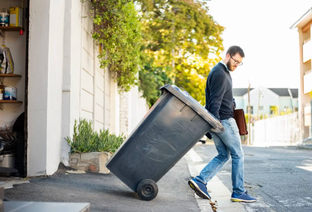 Best Construction Debris Removal  in De Soto, KS