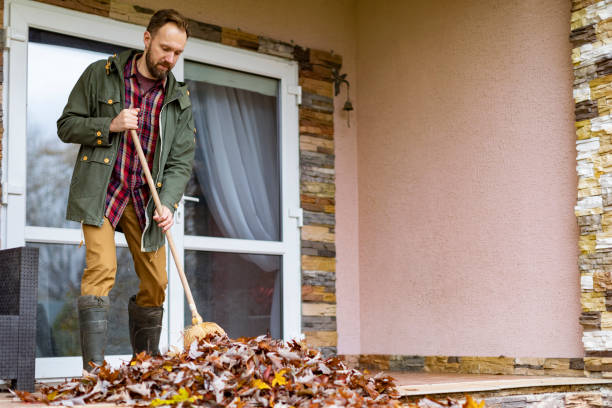 Best Commercial Cleanout Services  in De Soto, KS